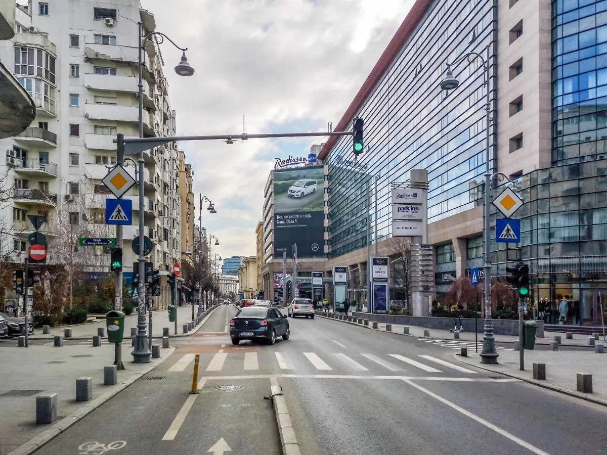 Victoriei Yellow Bucarest 0*,  Roumanie